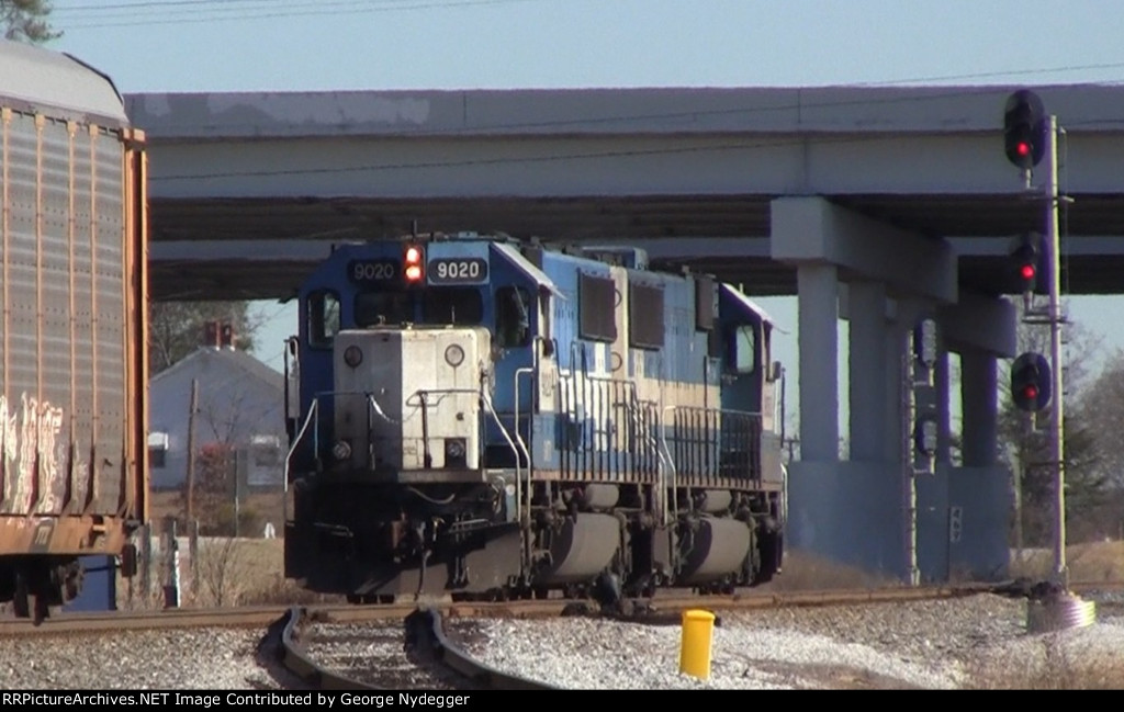 GMTX 9020, a pair of SD60's delivering empty autracks to the local factory